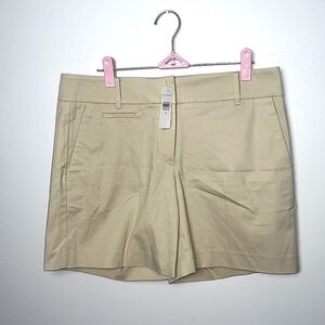 NWT! Ann Taylor Khaki The Metro Mid Rise Shorts 6